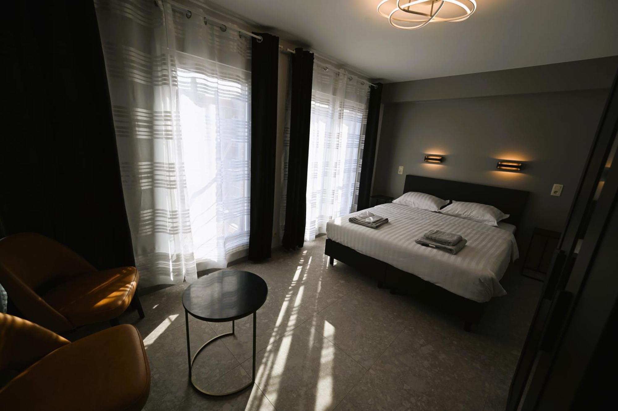 Cesar Palace Ostende Szoba fotó